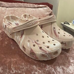 CROCS Women's Cream and Pink Patterned Clogs